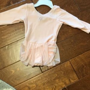 Girls 4/5 gymnastics outfit